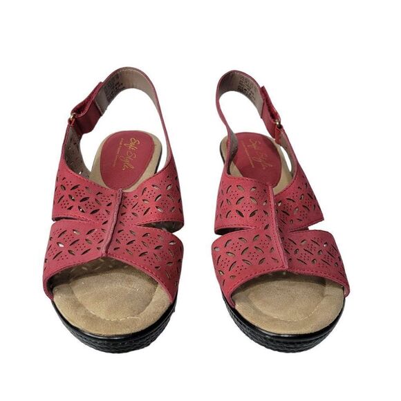 Soft Style by Hush Puppies Perforated Slingback Wedges (Size 7.5) - Picture 13 of 13